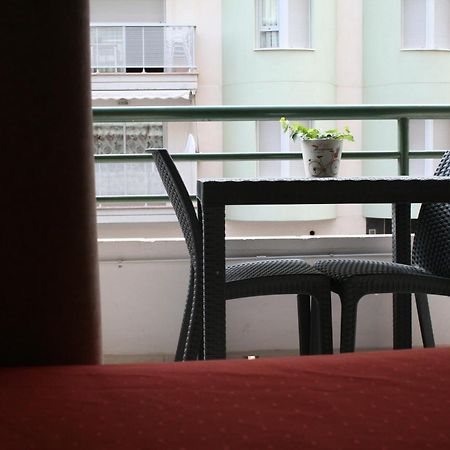 Hostal Rosa Villajoyosa Bagian luar foto