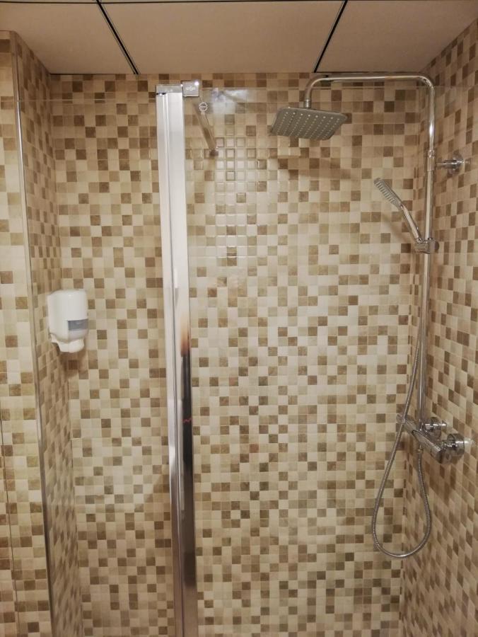 Hostal Rosa Villajoyosa Bagian luar foto