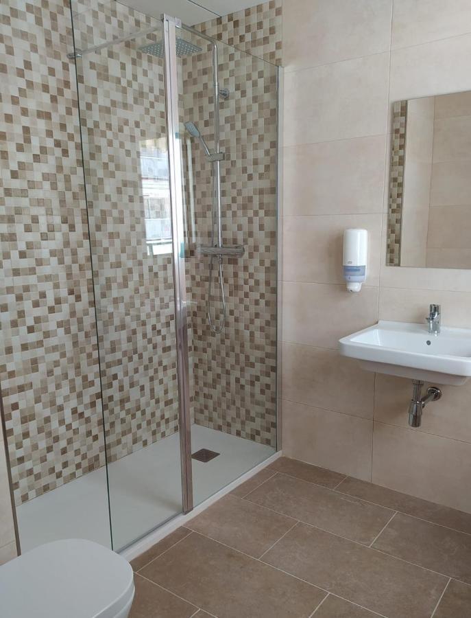 Hostal Rosa Villajoyosa Bagian luar foto